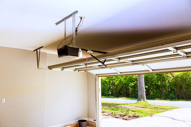 Top rated local Garage Door Roller Replacement specialists in Mission, SD